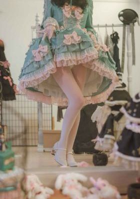 国产极品高颜值露脸女主播AV_720电影完整版在线观看