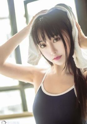精品精品自在现拍2020_720免费观看