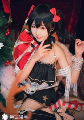 《电车上的人妻》_1080P在线手机播放