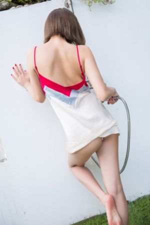 金卡戴珊裸乳视频照片_蓝光电影在线看