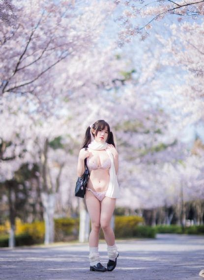 易阳与老外15分钟av二区_BD免费观看最新